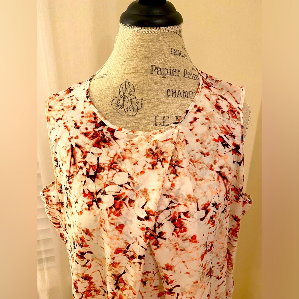 DKNY sleeveless thin blouse